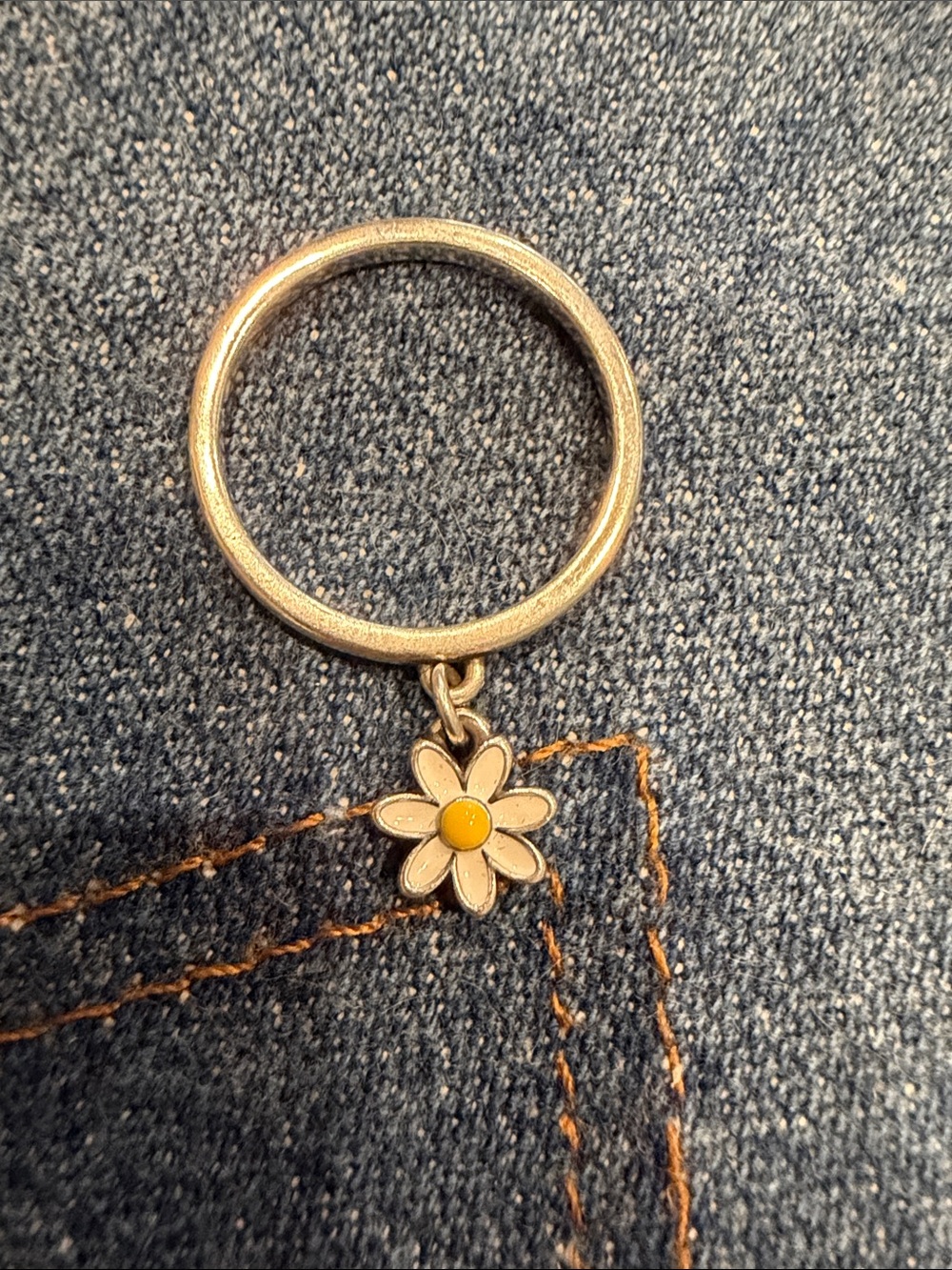James Avery white daisy ring-size 10
